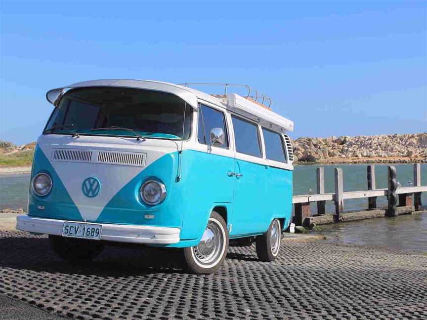 Stylish Kombi Tours, Tours in Swan Valley-Town