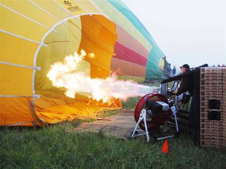 Windward Balloon Adventures, Tours in Northam