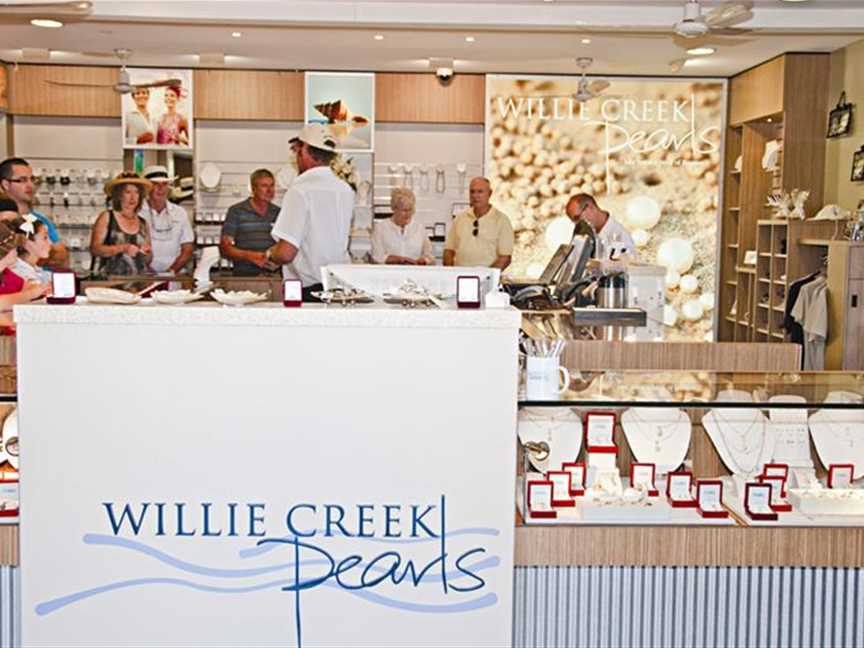 Willie Creek Pearls Tours, Tours in Broome