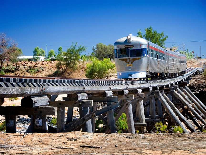 Outback Aussie Tours, Longreach, QLD