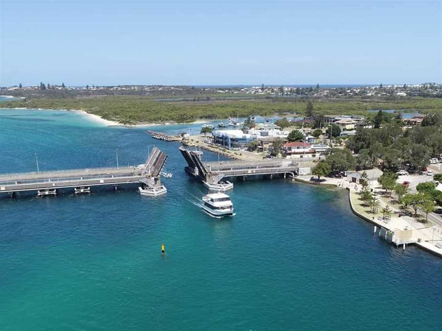 Lake Macquarie Cruises, Booragul, NSW