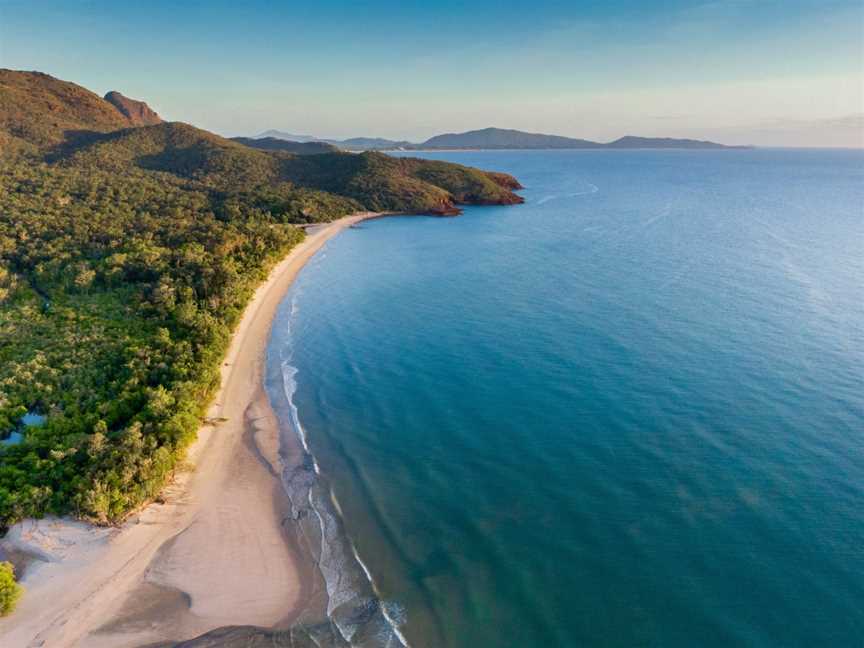 Hinchinbrook Island Cruises, Cardwell, QLD