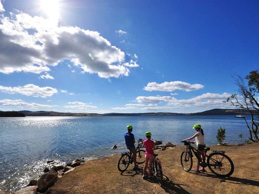 Cycle Bruny Island, Bruny Island, TAS