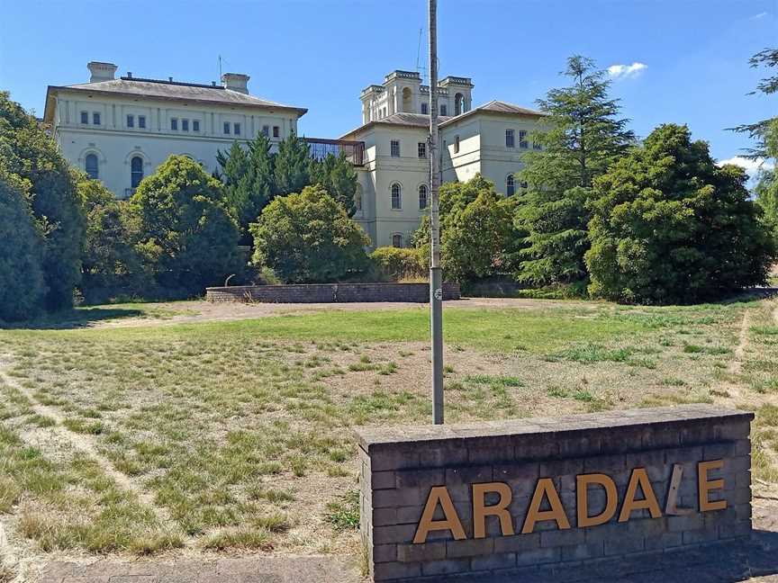 Aradale Lunatic Asylum, Tours in Ararat