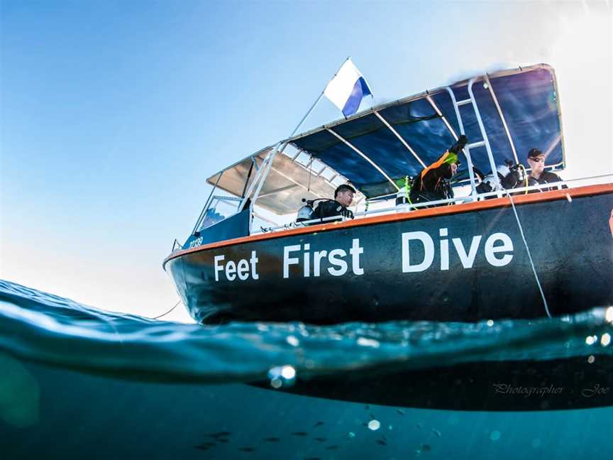 Feet First Dive, Nelson Bay, NSW