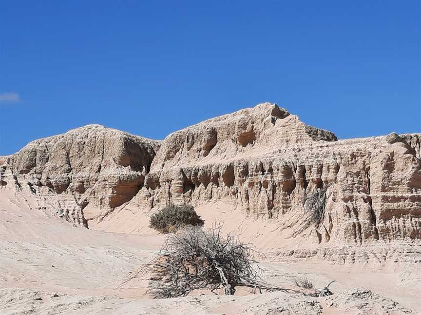 Mungo Guided Tours, Arumpo, NSW