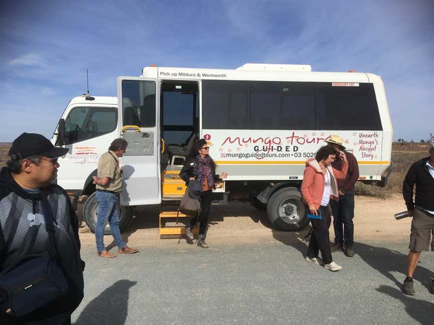 Mungo Guided Tours, Arumpo, NSW