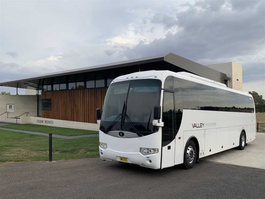 Vino & Co Tours, Queanbeyan East, NSW