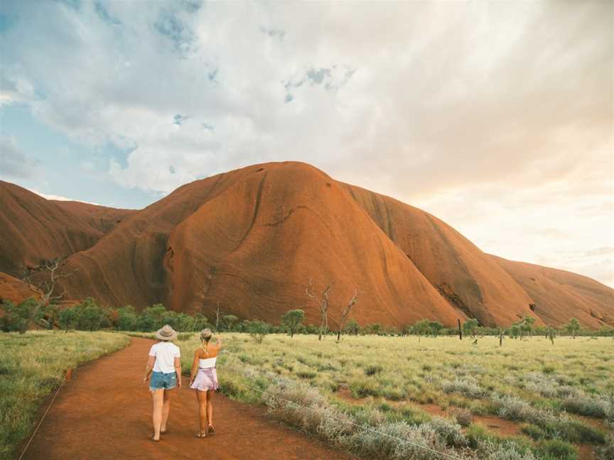 ULURU TOURS AUSTRALIA, Tours in Yulara