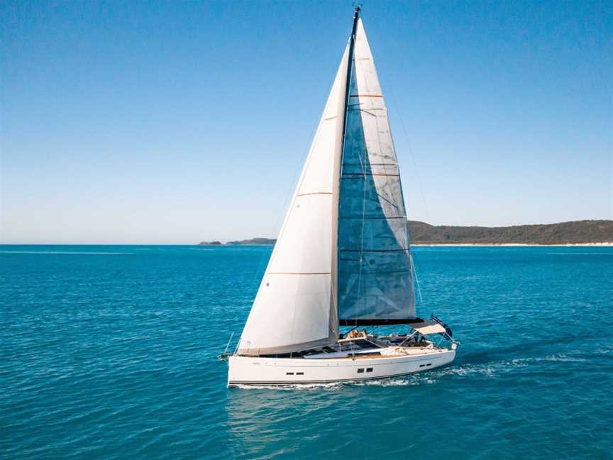 Sailing Amaroo, Hope Island, QLD