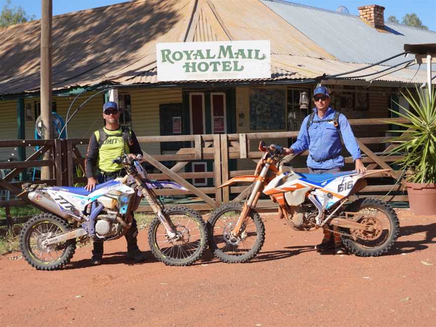 Desert Gateway Dirt Bike Tours, Thargomindah, QLD