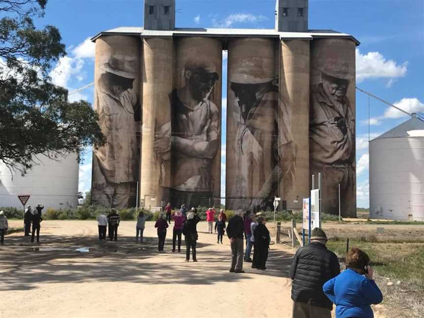 Superb Tours, Moorabbin, VIC