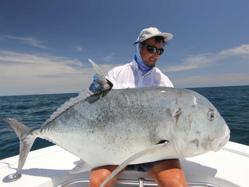 Port Douglas Offshore - 32 ft Center Console, Port Douglas, QLD