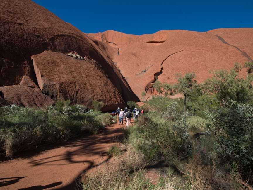 Sacred Earth Safaris – Red Centre Tours, Alice Springs, NT