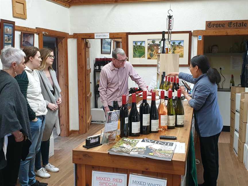 Country Life Food and Wine Tours, Temora, NSW