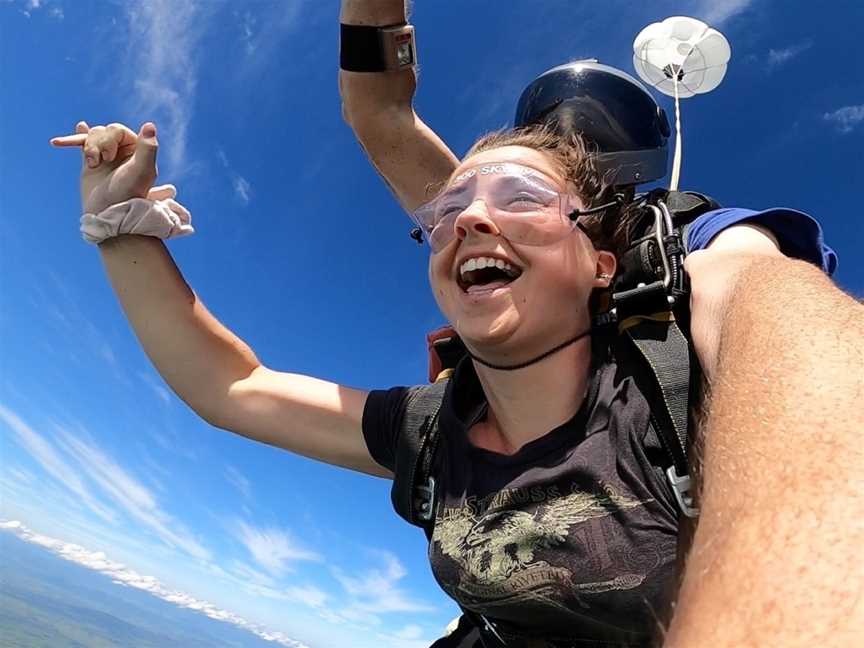 Airlie Beach Skydivers, Airlie Beach, QLD