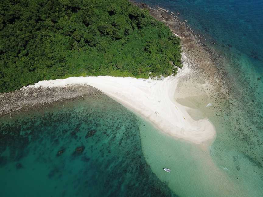 Tropical Sportfisher Fly & Sportfishing, White Rock, QLD