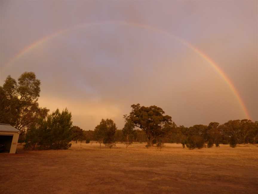 Gateway West Tours, Bungalally, VIC