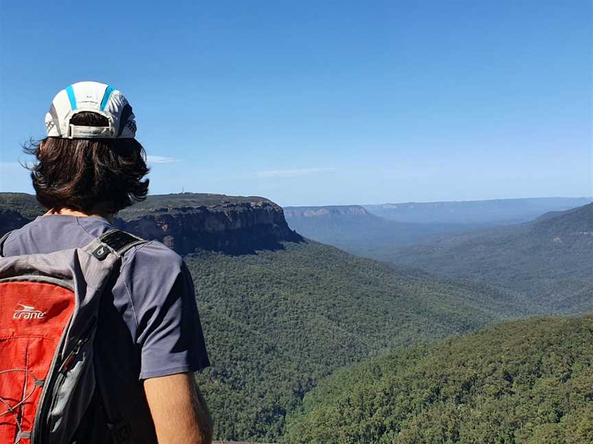 Hiking in the Blue Mountains...by Wolfgang & Hedi, Bullaburra, NSW