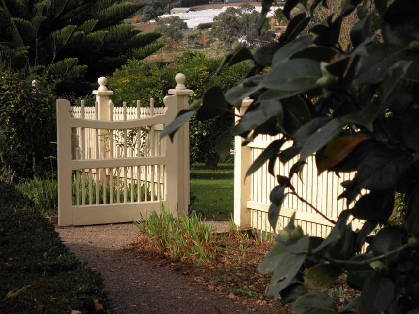 Mont De Lancey YesterYear Tours, Wandin North, VIC