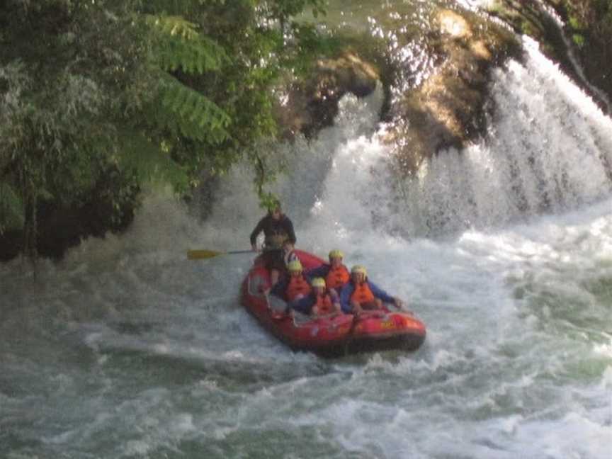 Custom Day Tours, Alicetown, New Zealand