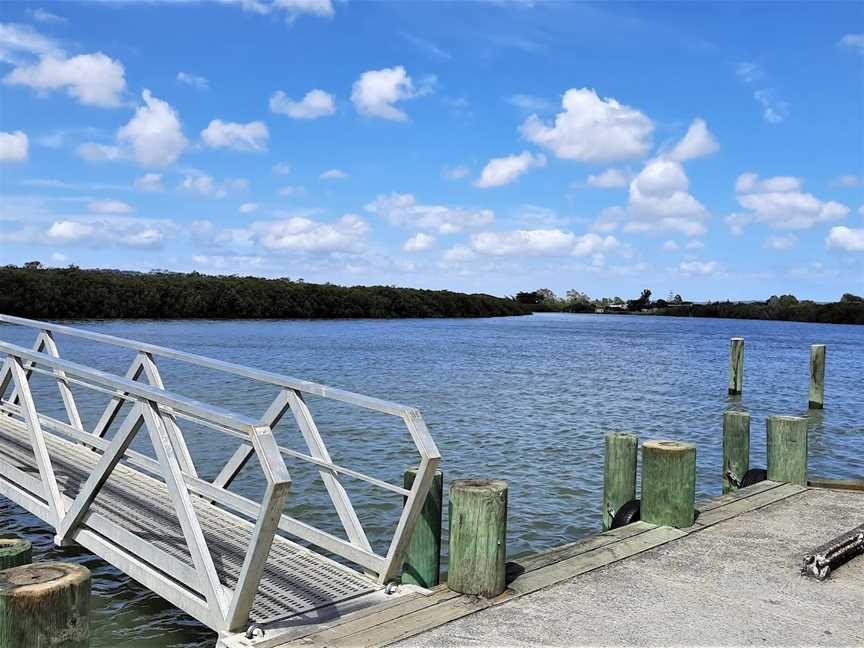 Kaipara Cruise, Helensville, New Zealand