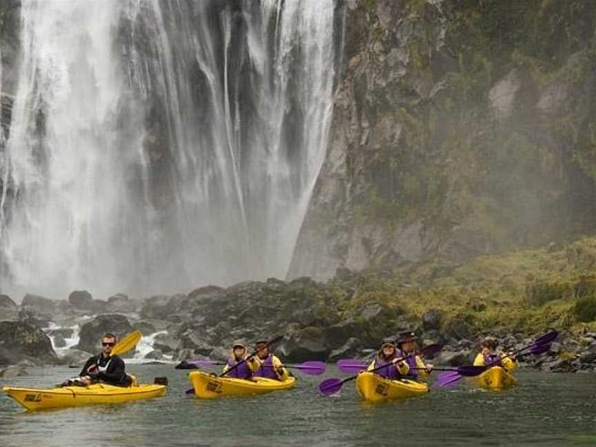 Roscos Milford Sound Kayaks, The Key, New Zealand