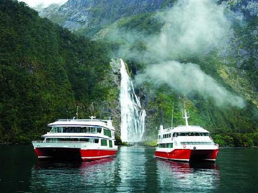 Southern Discoveries - Milford Sound Cruises, The Key, New Zealand