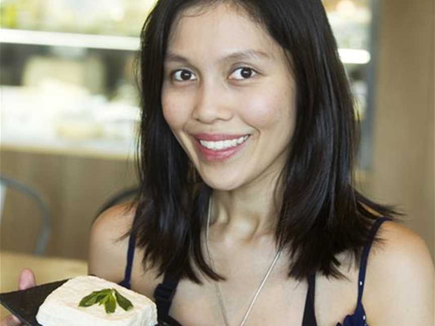 Student with home made Haloumi, photo courtesty City of Swan