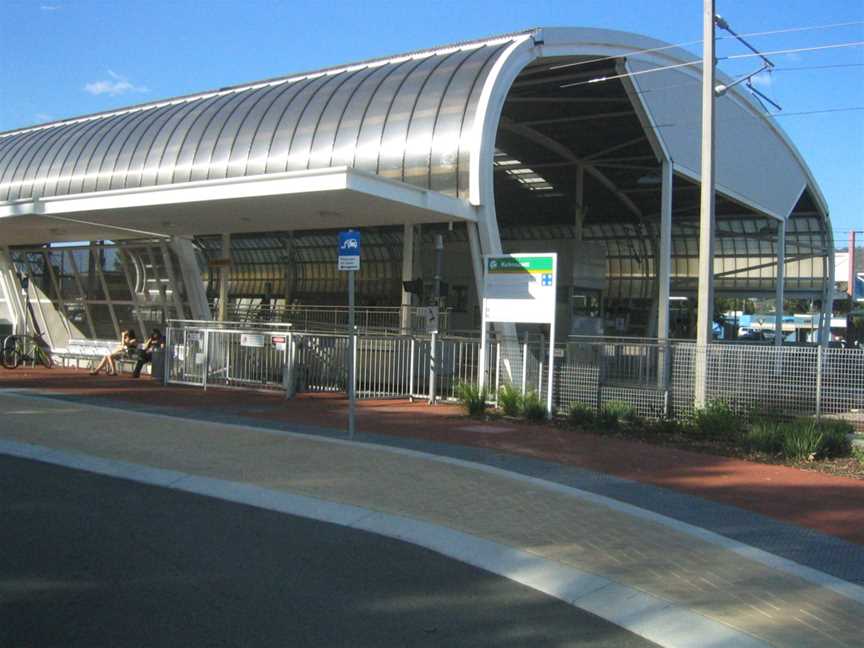 Transperth Kelmscott Station.jpg