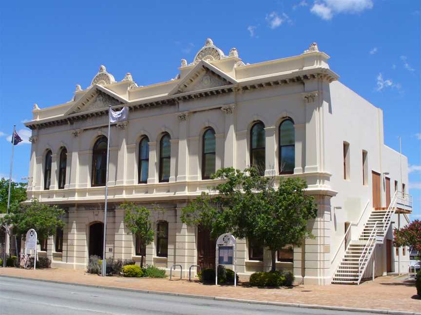 East Fremantle Town Hall (1).jpg