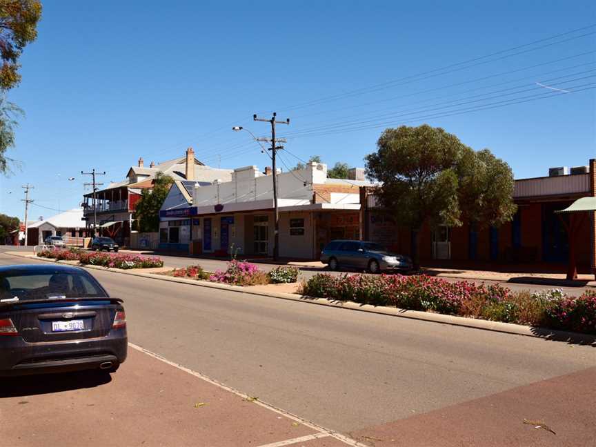 Johnston Street, Dalwallinu, 2018 (02).jpg