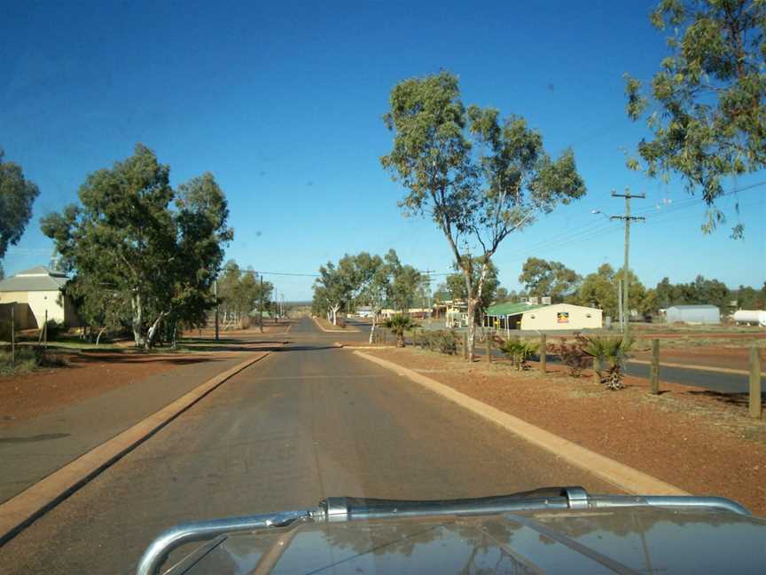 Wiluna Main Street.JPG