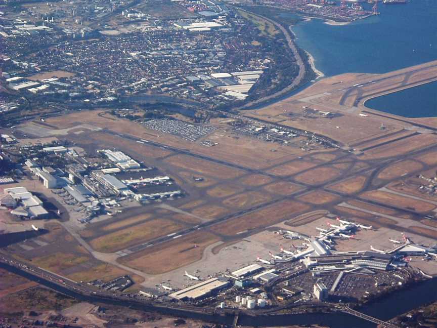 Sydney Airport(2004) By Air