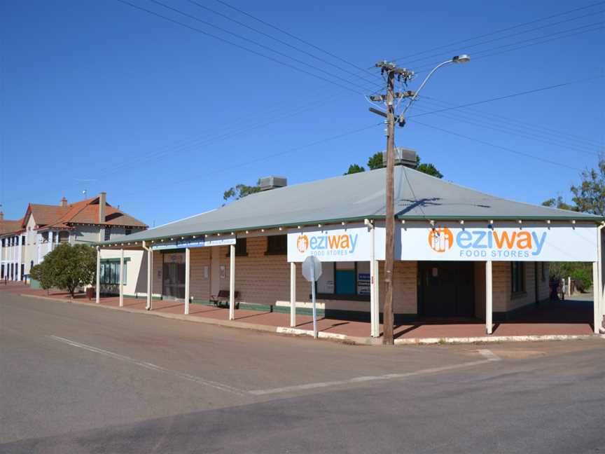 Main Street, Coorow, 2013.jpg