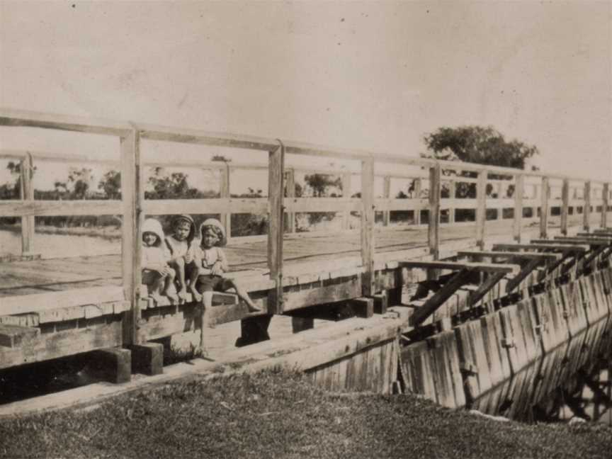 Bridgeat Wonnerup CWestern Australia C1921