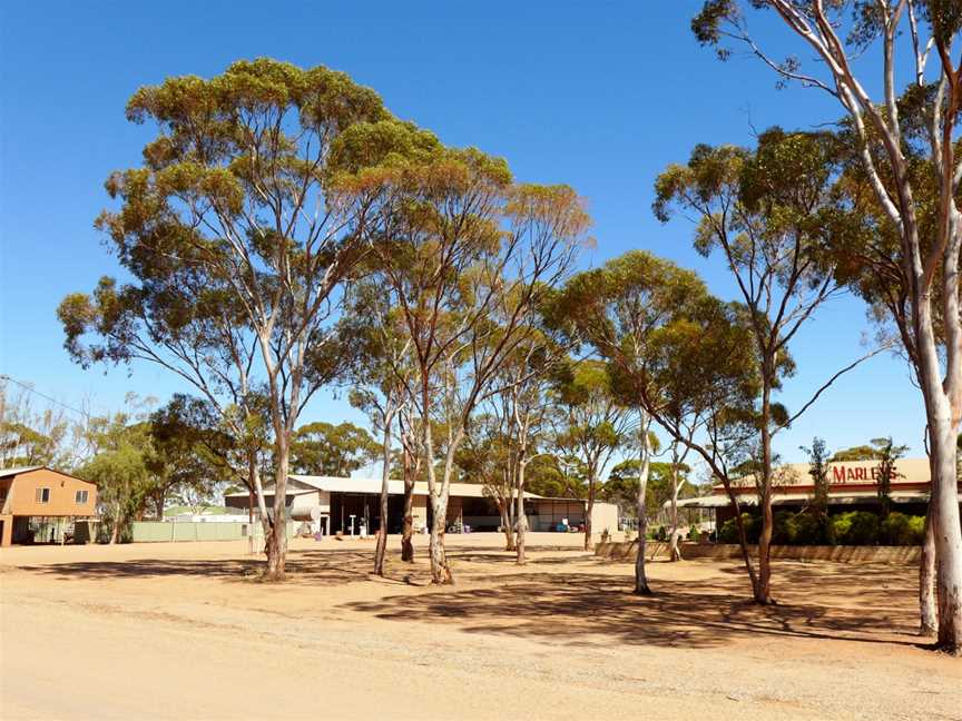 Marleys Transport depot, Nangeenan, 2014.JPG