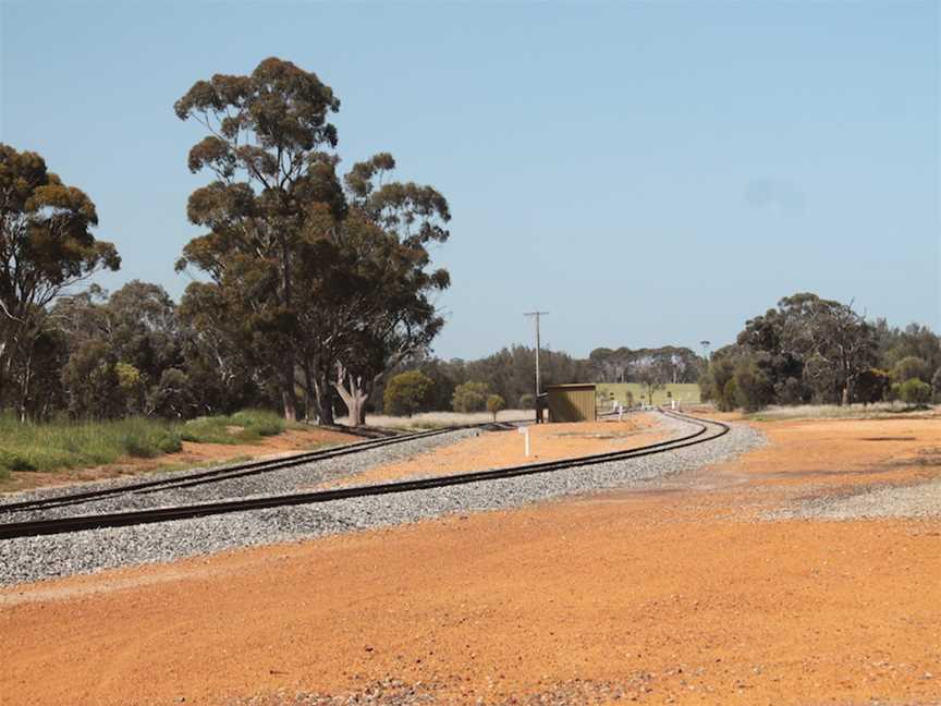 Yilliminning railway yard 2013.jpg