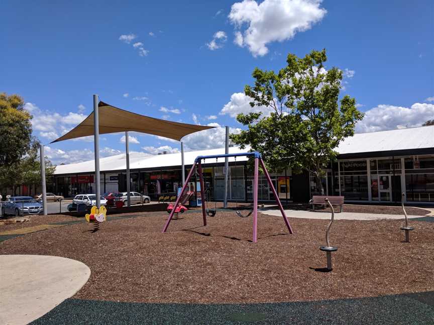 Playground at Wanniassa shops January 2018.jpg