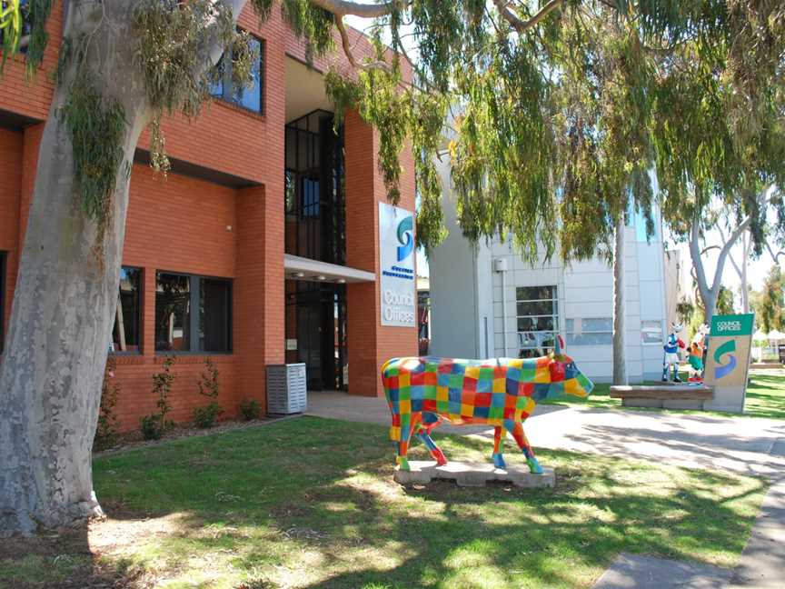 Shepparton Council Offices Cow