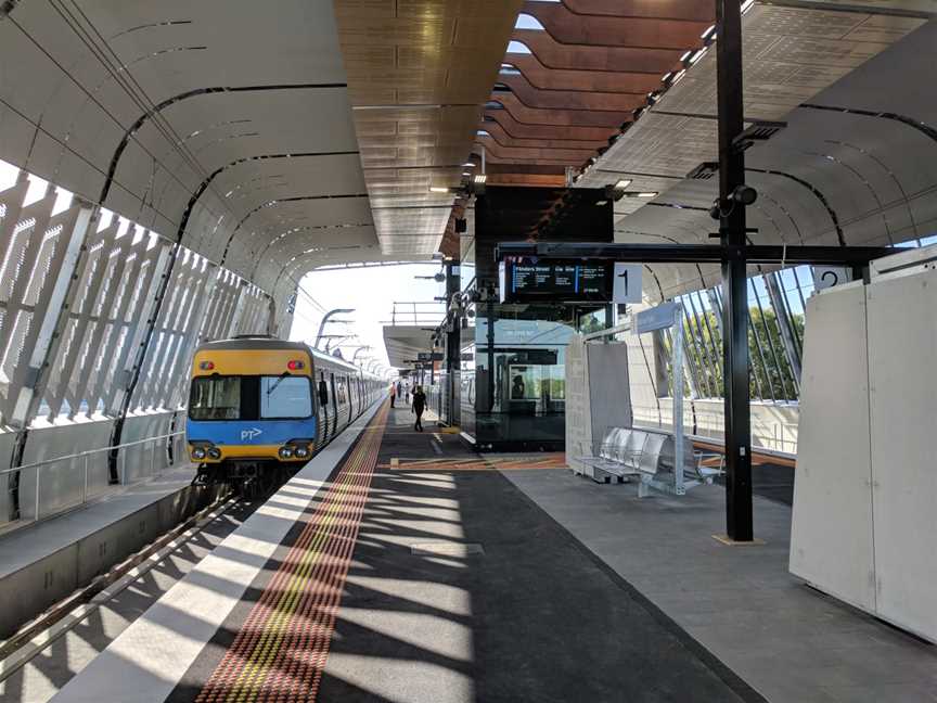 New Noble Parkrailwaystation February2018