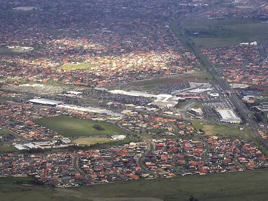 Taylors Lakes aerial.jpg