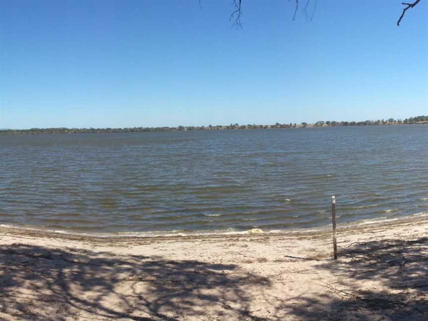 Green Lakeat Bungalally Panorama