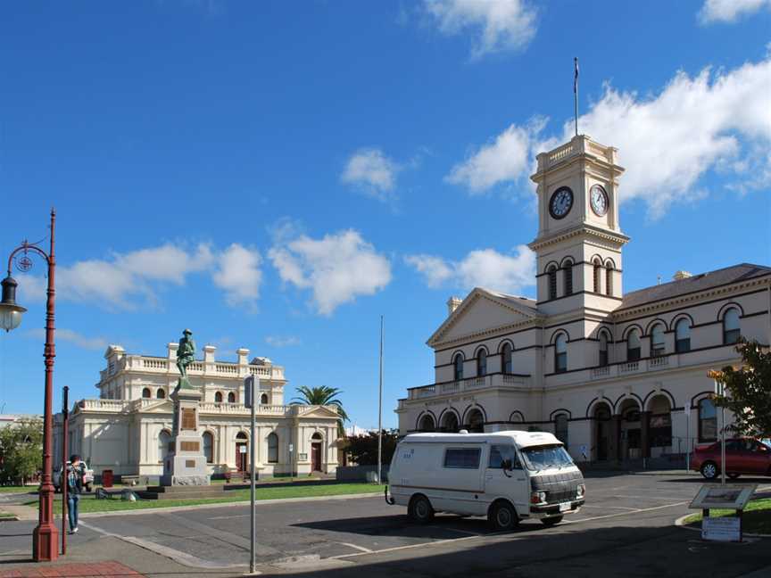 MaryboroughMcLandressSquare.JPG