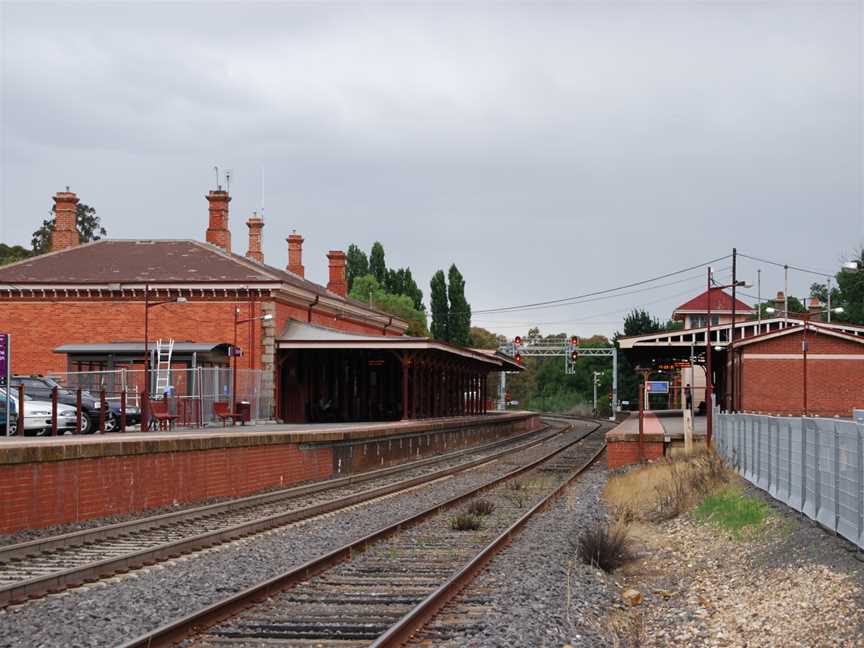 Castlemaine Station