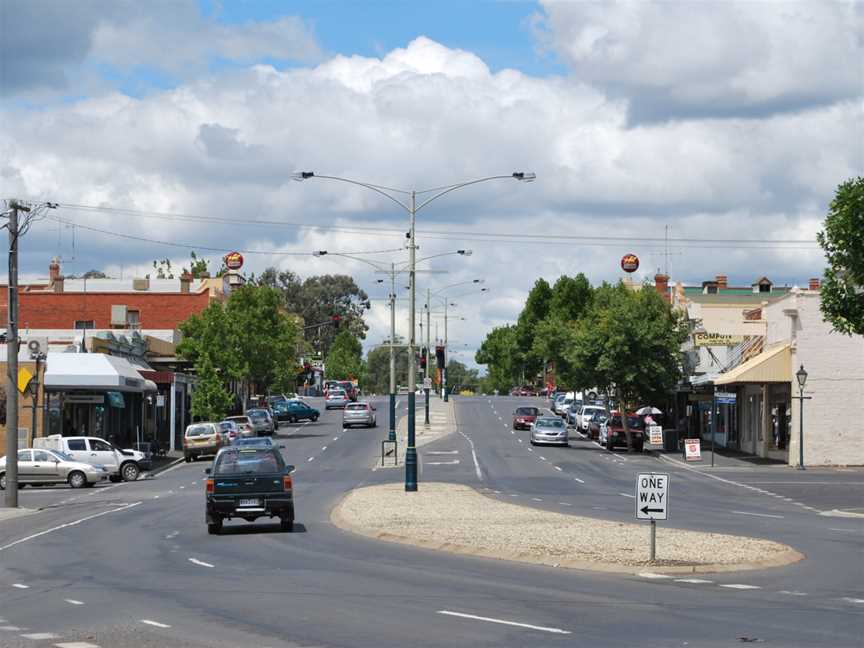 Eaglehawk High Street2010