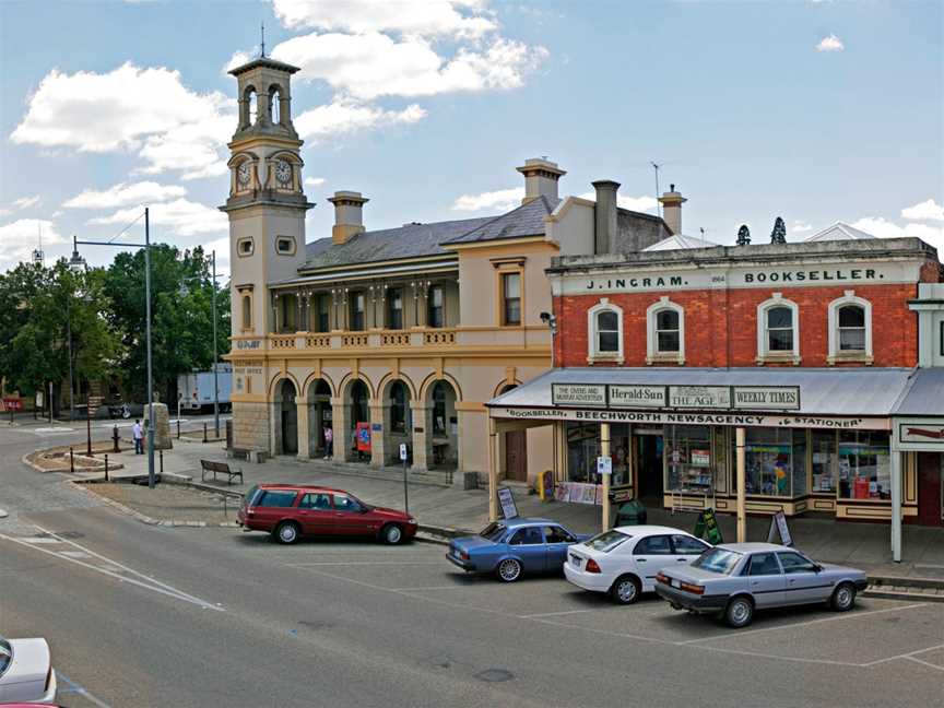 Beechworth panorama.jpg