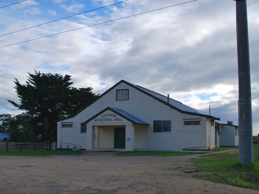 Bairnsdale Lucknow Memorial Hall.JPG