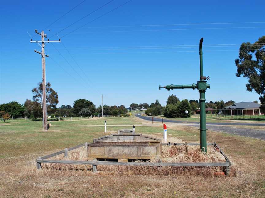 Haddon Bills Horse Trough.JPG