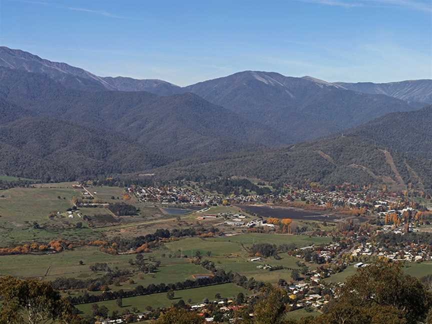 Mt Beauty Pano CVic Cjjron C09.05.2013